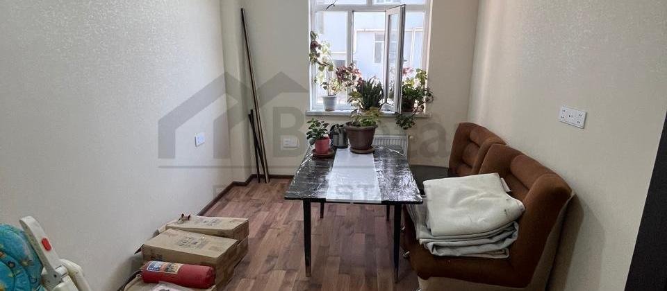 masazır qəsəbəsi qəsr yaşayış kompleksində kupçalı,super təmirli bina evi satılır - 3