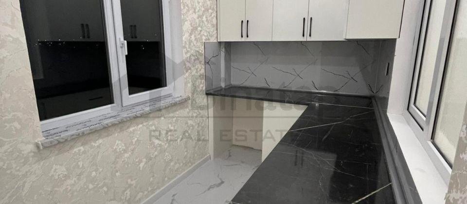 Qurtuluş 93 yaşayış kompleksində super  təmirli bina evi satılır. - 3