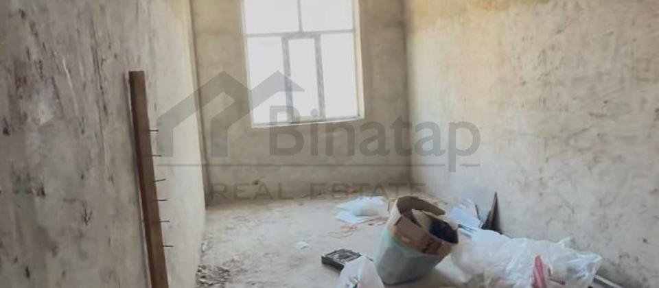 masazırda kupçalı,təmirsiz bina evi satılır. - 2