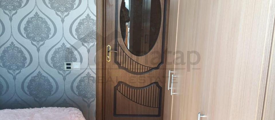 Qurtuluş 93 yaşayış kompleksində təmirli bina evi satılır. - 3