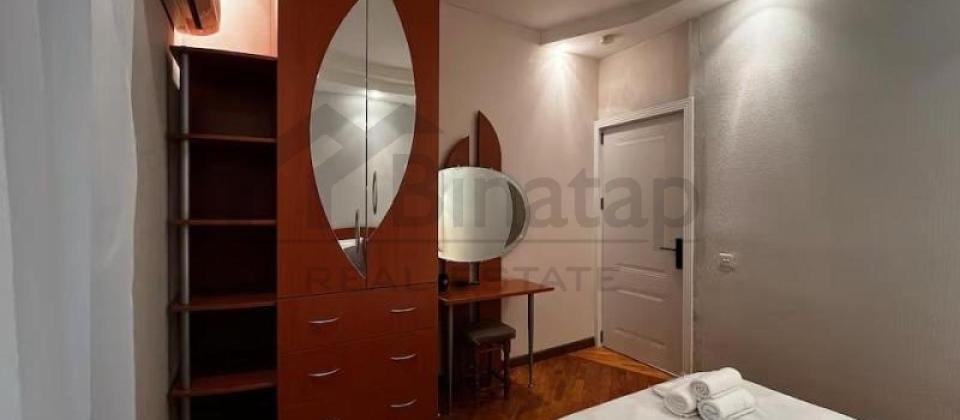 Kiraye verilir/3 otaqli menzil, 82 kv.m., Axundov baginin yani, İceriseher m/s yaxindir - 9