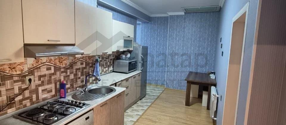 Qurtuluş 93 yaşayış kompleksində təmirli bina evi satılır - 10