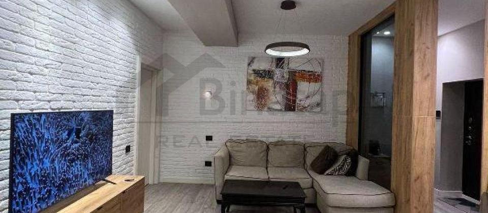 Satilir 2 otaqli menzil/80 kv.m., Genclik Mall'un yaninda yerlesir - 4
