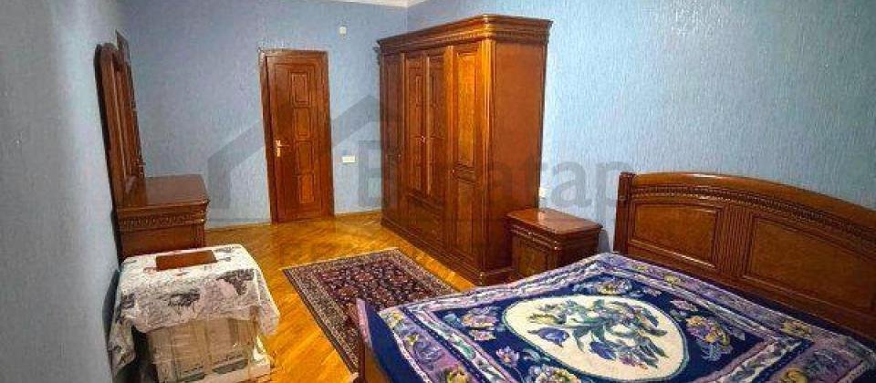 Satilir 3 otaqli menzil/176 kv.m., Huseyn Cavid parki ve Elmler Akademiyasi m/s yaxindir - 3