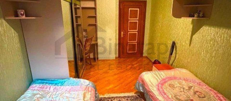 Satilir 3 otaqli menzil/176 kv.m., Huseyn Cavid parki ve Elmler Akademiyasi m/s yaxindir - 5