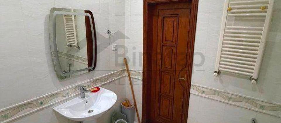 Satilir 3 otaqli menzil/176 kv.m., Huseyn Cavid parki ve Elmler Akademiyasi m/s yaxindir - 11