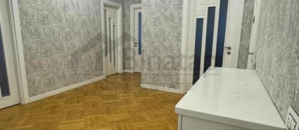 Satilir 3 otaqli menzil/135 kv.m., Musabeyov parkinin yani, Elmler Akademiyasi m/s yaxindir - 10