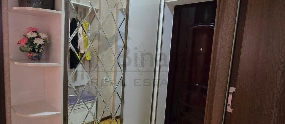 Yeni Bakı yaşayış kompleksində təmirli bina evi satılır