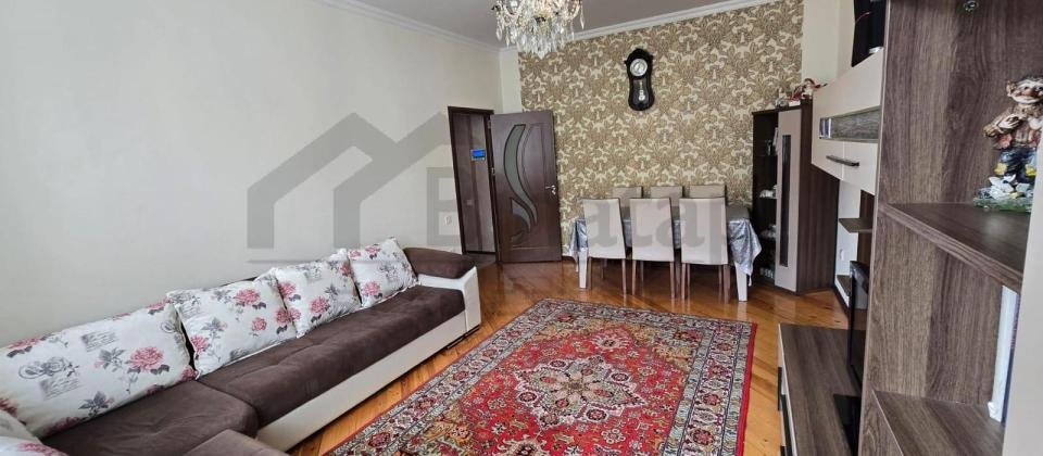 Yeni Bakı yaşayış kompleksində təmirli bina evi satılır - 4