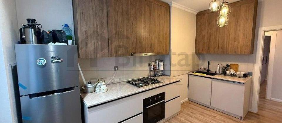 Satilir 3 otaqli menzil/98 kv.m., Serifzade kucesi, İnsaatcilar m/s yaninda yerlesir - 8