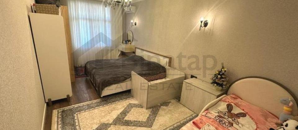 Satilir 2 otaqli menzil/80 kv.m., Avtovagzalin yani, Samaxinka ve 20 Yanvar m/s yaxindir - 3