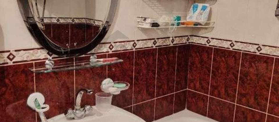 Satilir 3 otaqli menzil/65 kv.m., Hesen Eliyev kucesi (İnqlab), 8 Noyabr m/s yaxindir - 10