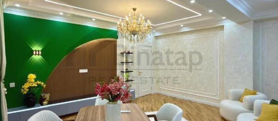 Satilir 4 otaqli menzil/165 kv.m., Azadliq prospekti, 28 May m/s yaxindir - 3