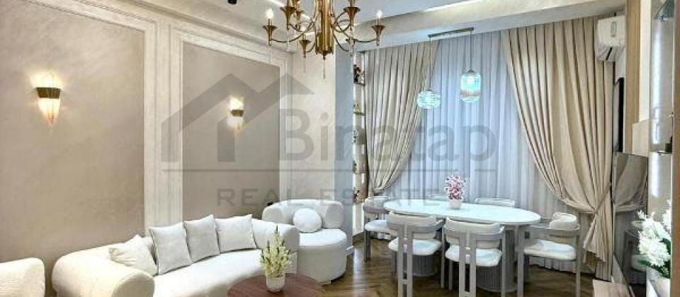 Satilir 2 otaqli menzil/68 kv.m., Renessans Palace, Elmler Akademiyasi m/s yaxindir