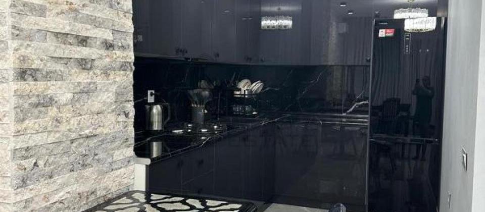 Satilir 2 otaqli menzil/73 kv.m., BSM'nin yani, Genclik Mall ve m/s yaxindir - 2