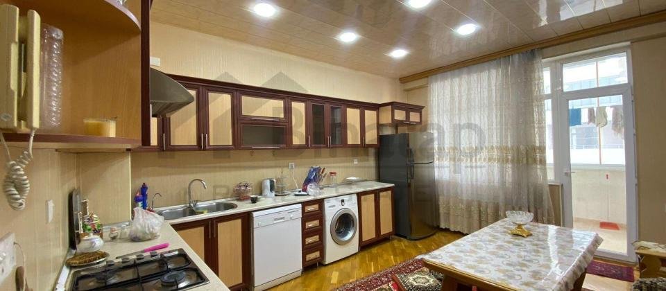 Kirayə verilir 3 otaqlı yeni tikili, 182 m² Elmlər m. - 9
