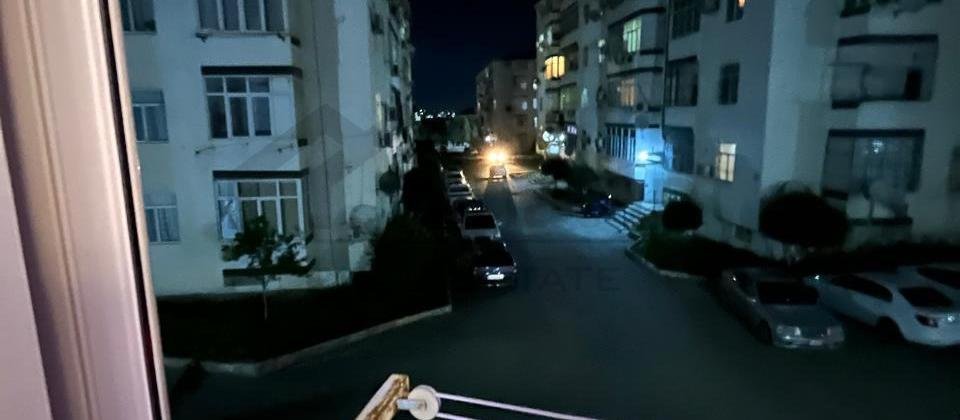 Masazır Qurtuluş 93-də, 3 otaqlı mənzil 130000 azn-nə satılır. - 13