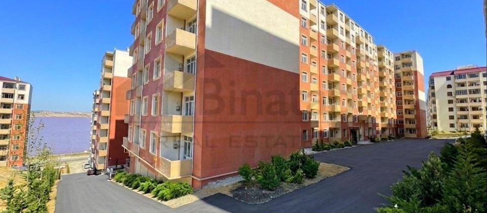 Masazır qəsəbəsi modern city yaşayış kompleksində təmirsiz bina evi satılır