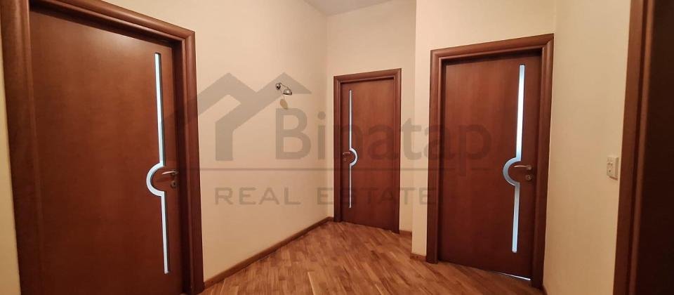 Kirayə verilir 4 otaqlı yeni tikili 200 m², 28 may m. - 7