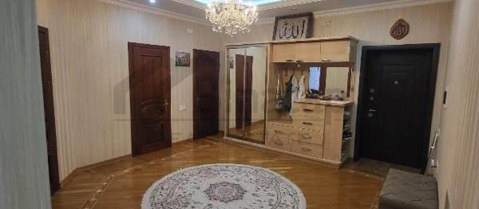 Satilir 4 otaqli menzil/117 kv.m., Lider Tv ve Yasamal parkinin yaninda yerlesir - 10