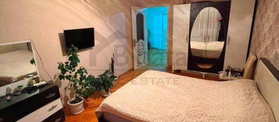 Satilir 2 otaqli menzil/106 kv.m., Yasil Ada usaq bagcasinin yani, 8 Noyabr m/s yaxindir - 4