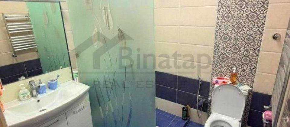 Satilir 2 otaqli menzil/106 kv.m., Yasil Ada usaq bagcasinin yani, 8 Noyabr m/s yaxindir - 9
