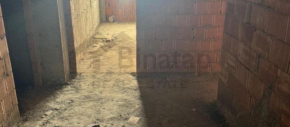 Masazır qəsəbəsində təmirsiz bina evi satılır - 4