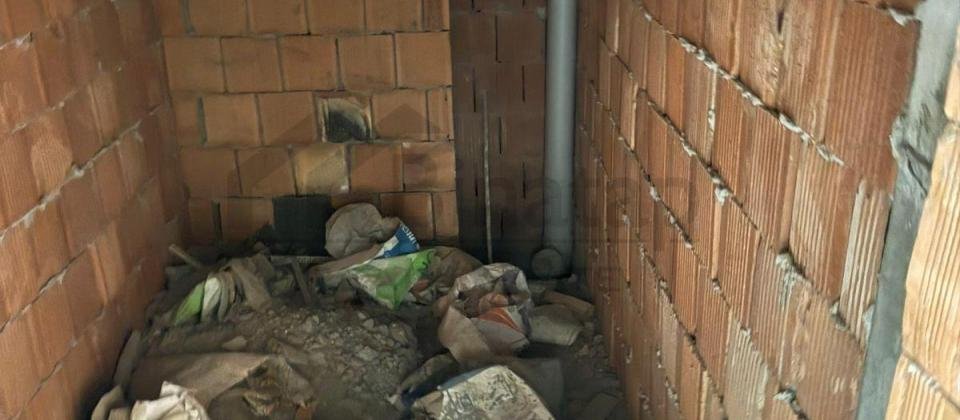 Masazır qəsəbəsində təmirsiz bina evi satılır - 5