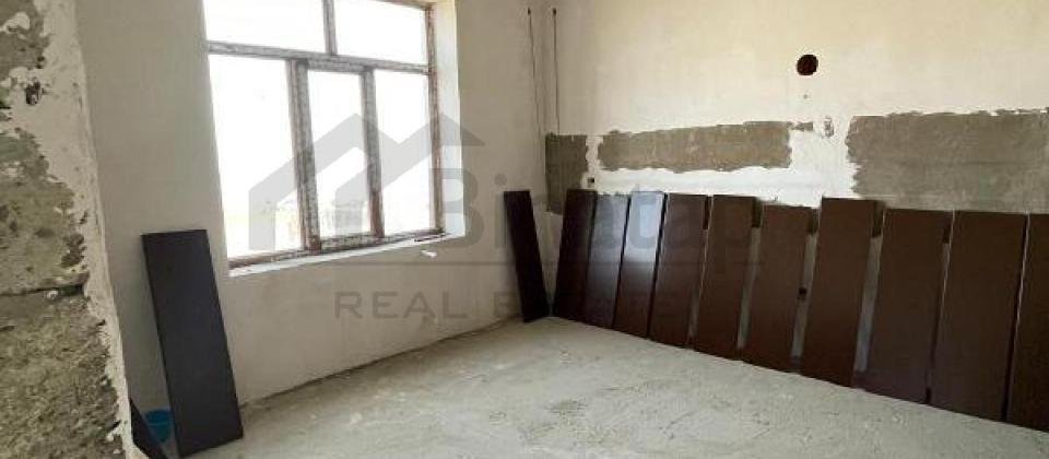 Satilir Villa 4 otaq/390 kv.m. Badamdar, 3cu massiv, en prestijli ve yasil kucede yerlesir - 6