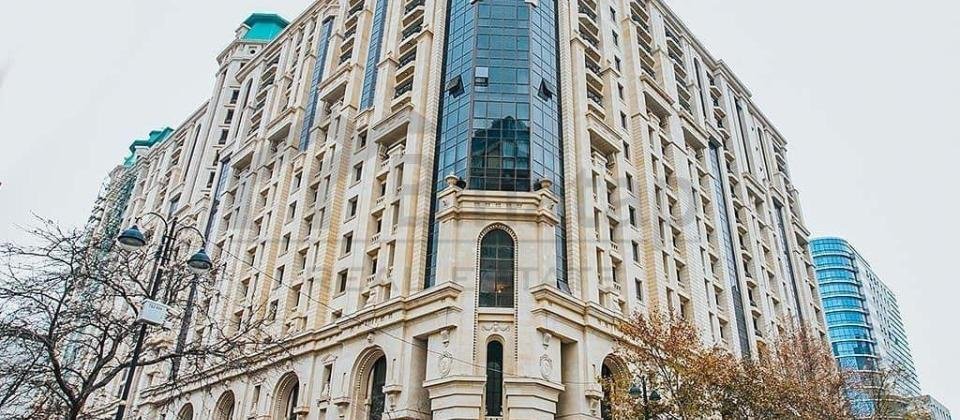 Satılır 4 otaqlı yeni tikili 211 m², Nizami m.