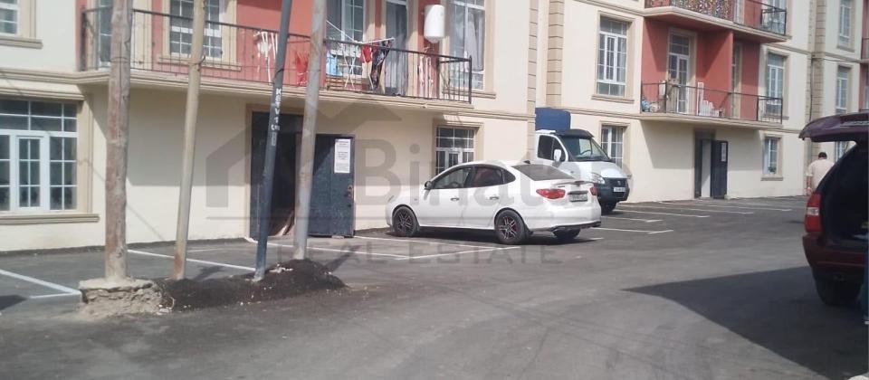 Masazır qəsəbəsi podmayak təmirsiz mənzil satılır