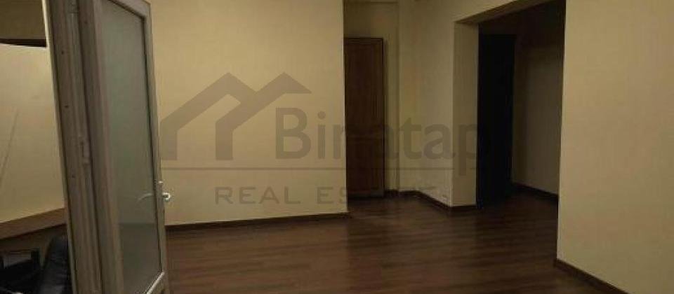 Satilir 4 otaqli menzil/198 kv.m., Resid Behbudov kucesi, Xarici Diller Universitetinin yani - 12