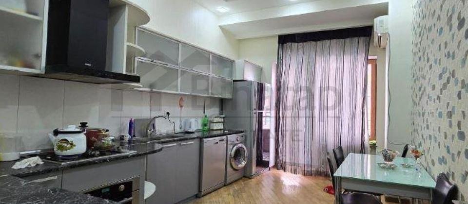 Satilir 3 otaqli menzil/162 kv.m., Olimpik Star ve Niaqara restoraninin yaninda yerlesir - 13
