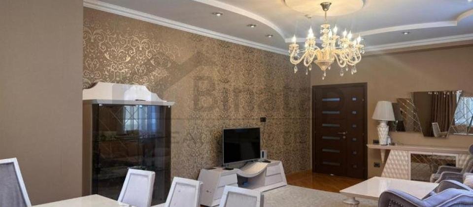 Satilir 3 otaqli menzil/138 kv.m., Semed Vurgun baginin yani, 28 May m/s yaxindir - 3