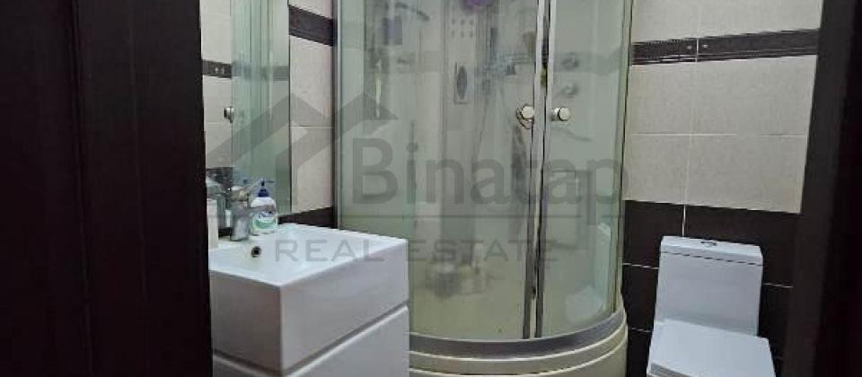 Satilir 3 otaqli menzil/136 kv.m., Avrasiya Hospitalin yani, Tibb Universitetine yaxindir - 11
