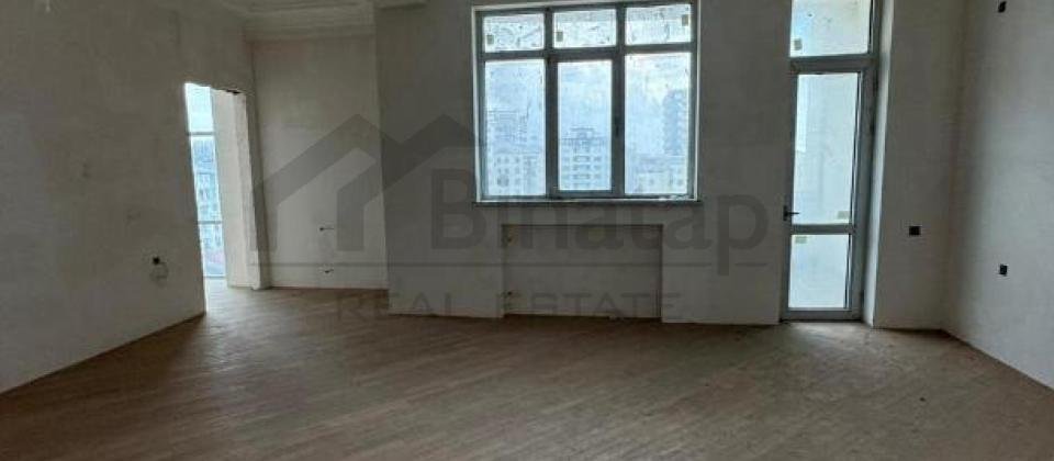 Satilir 4 otaqli menzil/206 kv.m., Capital Towers, Merkezi parkin yaninda yerlesir - 8