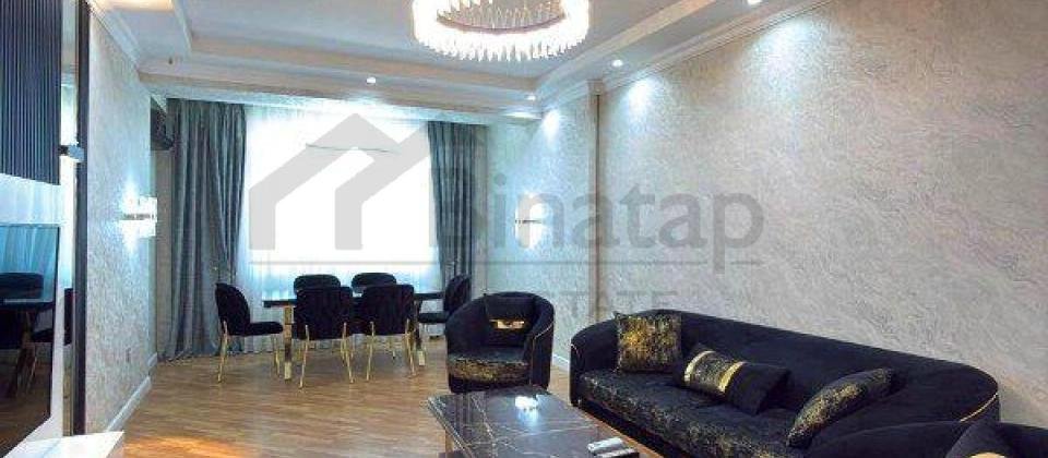 Satilir 2 otaqli menzil/98 kv.m., Tibb Universitetinin yaninda yerlesir - 2