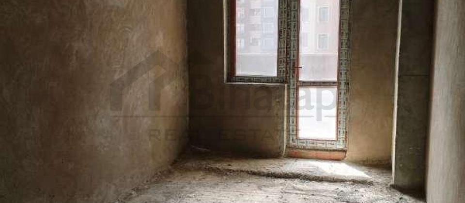 Satilir 3 otaqli menzil/152 kv.m., Semed Vurgun parkinin yani, 28 May m/s yaxindir - 9