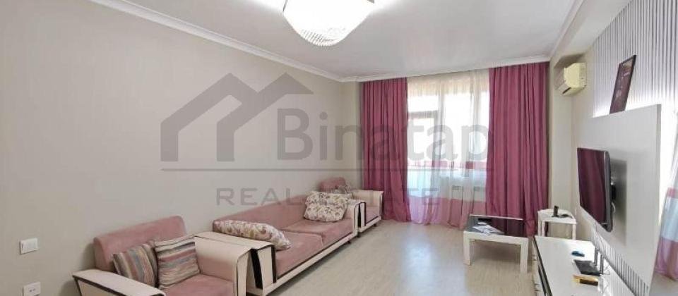Satilir 2 otaqli menzil/93 kv.m., Baku Moder mektebinin yani, Nerimanov m/s yaxindir