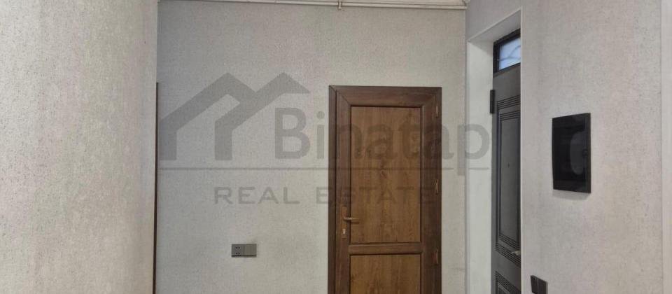 SATILIR Bakıxanov mall ilə üzbəüz binada 3 otaqlı mənzil - 3