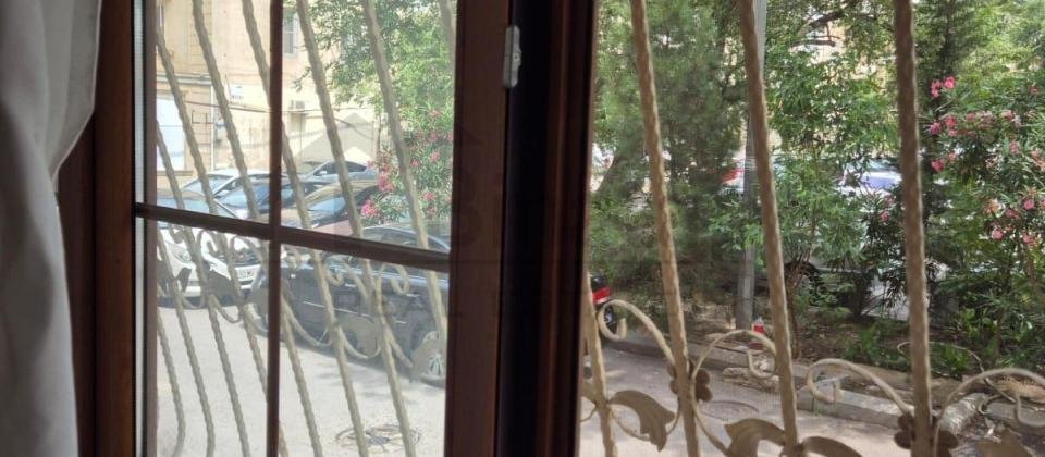 SATILIR Bakıxanov mall ilə üzbəüz binada 3 otaqlı mənzil - 7