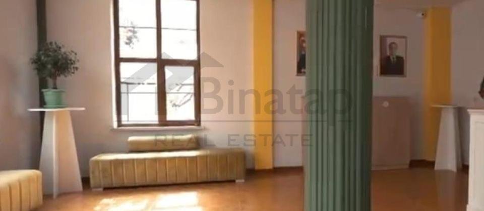 E.Elliyev kucesinde 3 mertebeli  villa satilir - 2