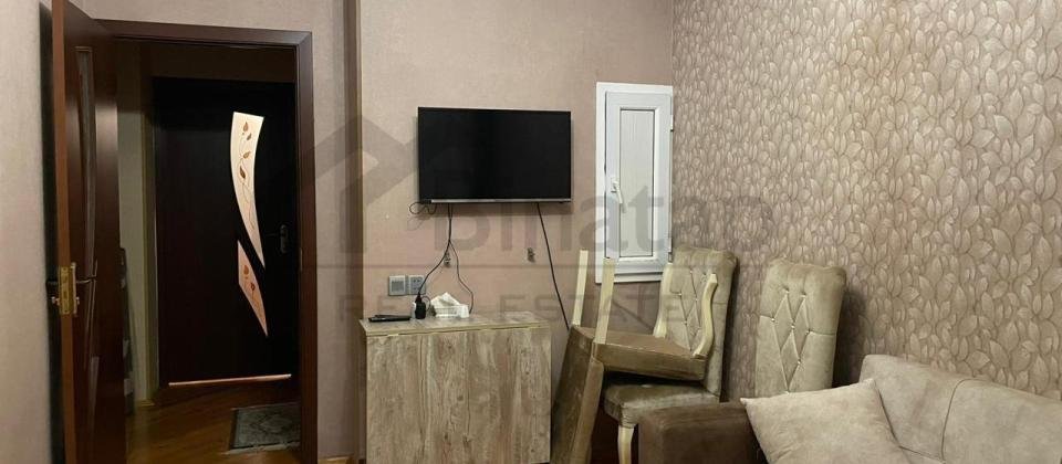 Abşeron gənclər şəhərciyində kupçalı,təmirli,əşyalı bina evi satılır