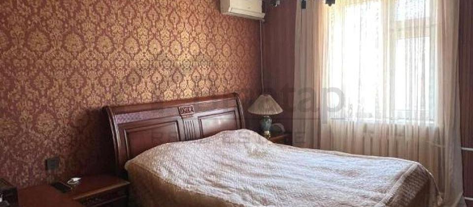 Satilir 4 otaqli menzil/100 kv.m., Dagustu park, Elmler Akademiyasi ve İceriseher m/s yaxindir - 9
