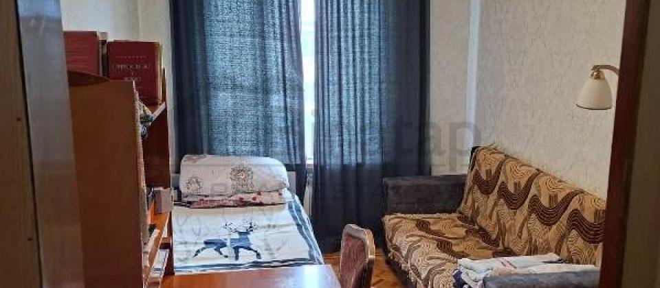 Satilir 3 otaqli menzil/65 kv.m., Musabeyov parkinin yani, Elmler Akademiyasi m/s yaxindir - 2