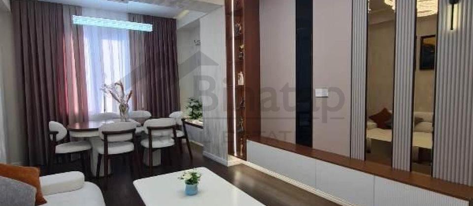 Satilir 3 otaqli menzil/108 kv.m., Badamdar, Tofiq Memmedov kucesi - 2