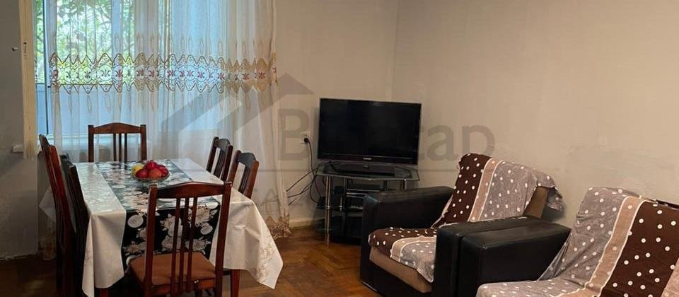 **Nərimanov rayonu, Təbriz küçəsi 19B ünvanında yerləşən 2 otaqlı mənzil kirayə verilir.** - 2