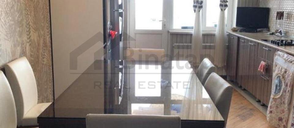 Satilir 4 otaqli menzil/197 kv.m., Yegane s/s yani, Memar Ecemi m/s yaxindir - 10