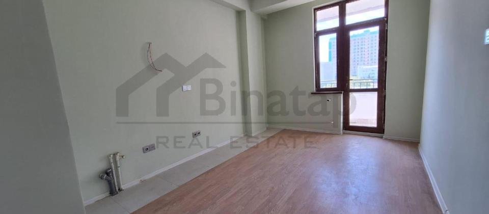 Satılır 4 otaqlı yeni tikili 130 m², 8 Noyabr m. - 6