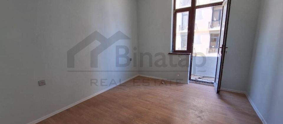 Satılır 4 otaqlı yeni tikili 130 m², 8 Noyabr m. - 9